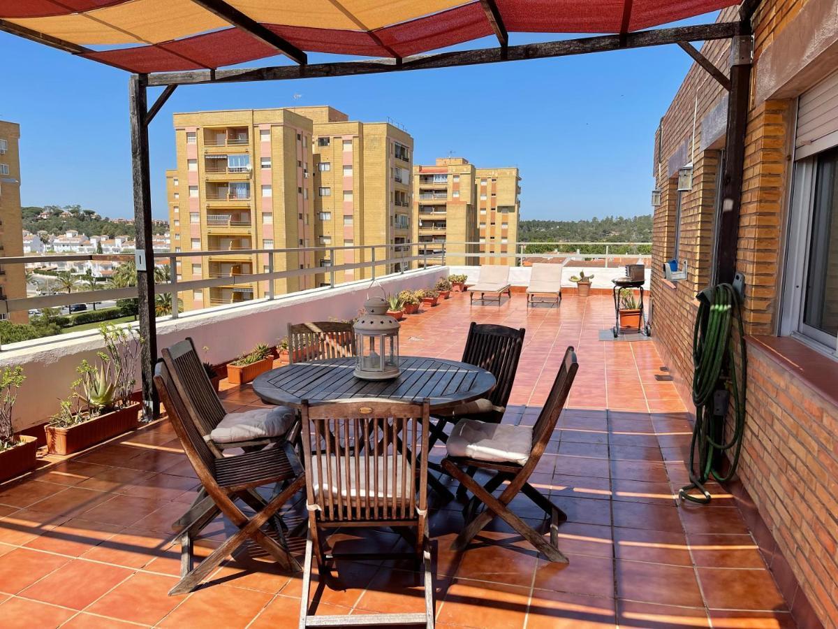 Ferienwohnung Wonderful Penthouse By The Sea Lepe Exterior foto